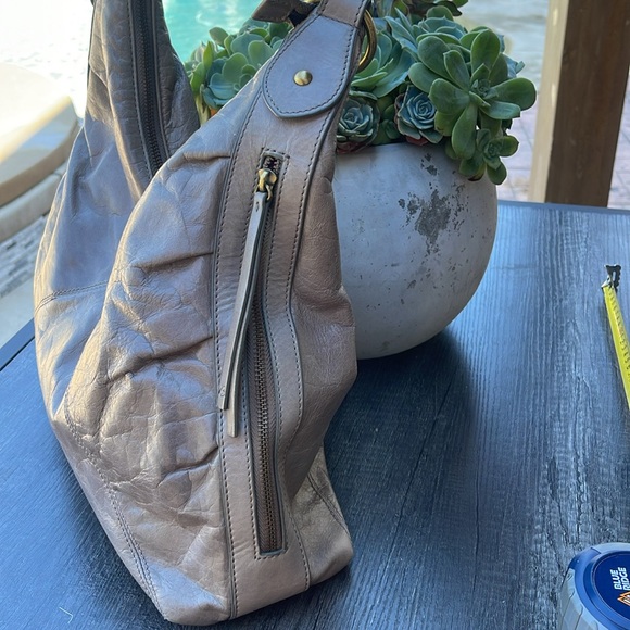 B. Makowsky gray soft leather purse with stud strap - Picture 7 of 11